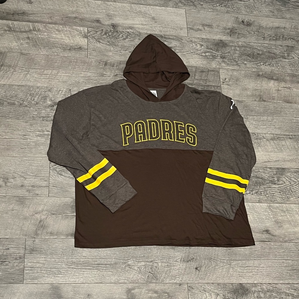 NEW MENS BROWN PADRES THIN MATERIAL SWEATER SIZE X-LARGE